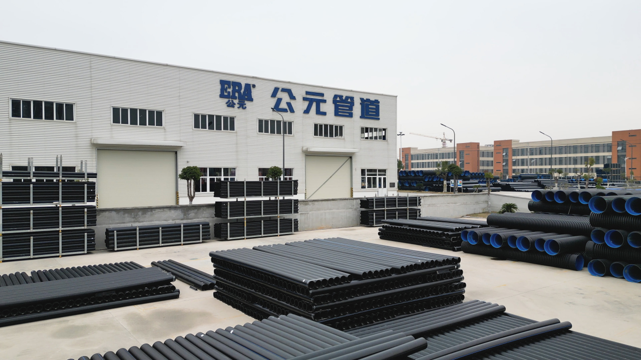 河道穿越 PE 拖拉管顶管施工：防水、抗浮、防冲刷措施